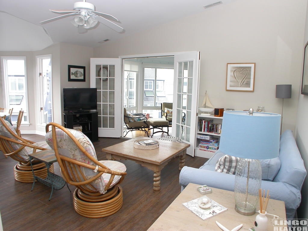 210 ANCHOR WAY Rental Property