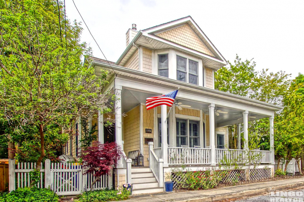 1 115 E Fourth Street Rental Property