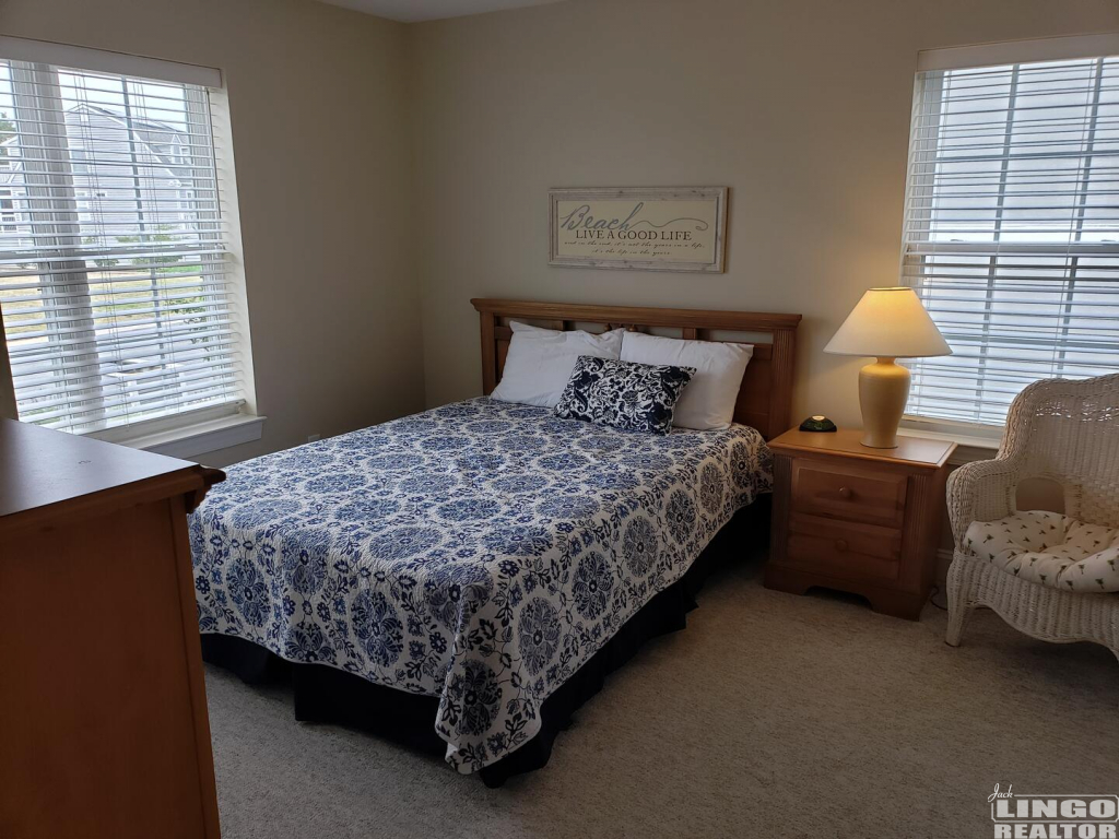 bedroom1 401 E Cape Shores Drive Rental Property