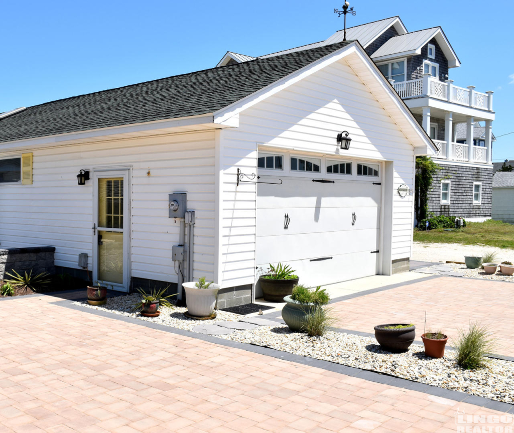 2 9727 Shore Drive Apt B Rental Property
