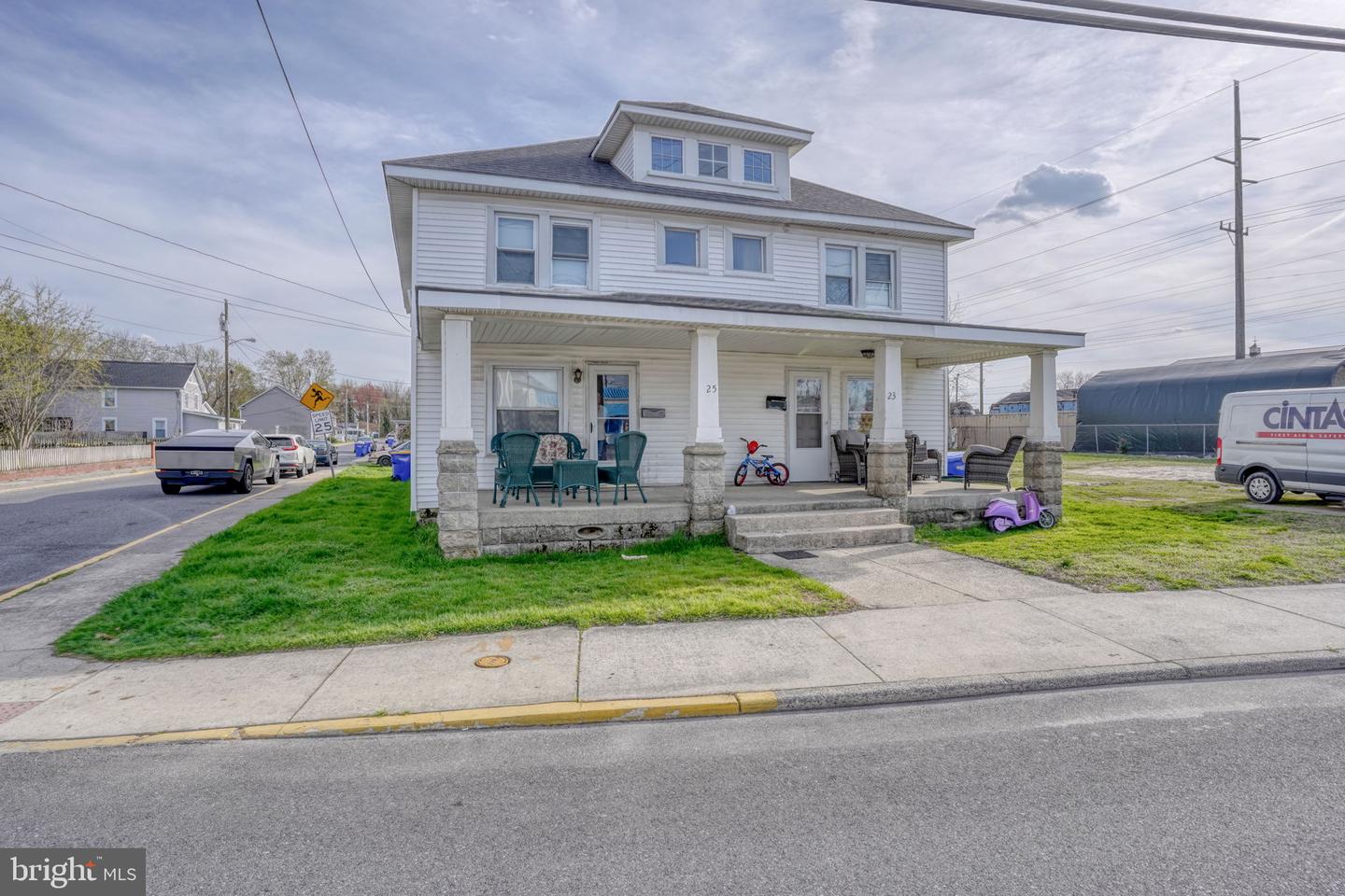 listing image