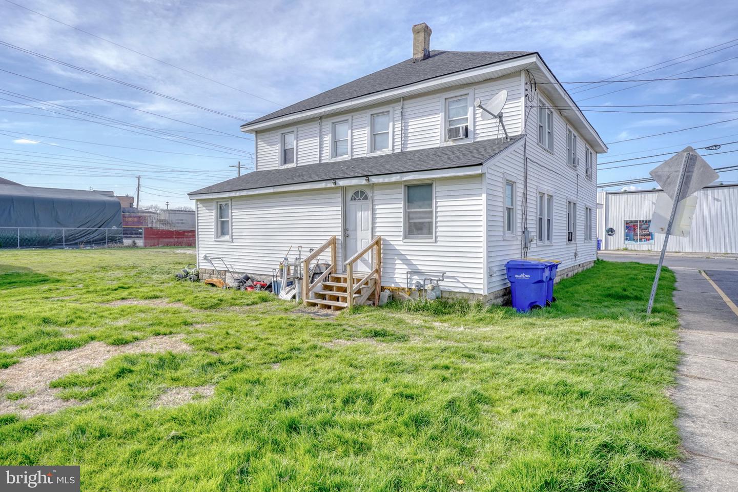 listing image