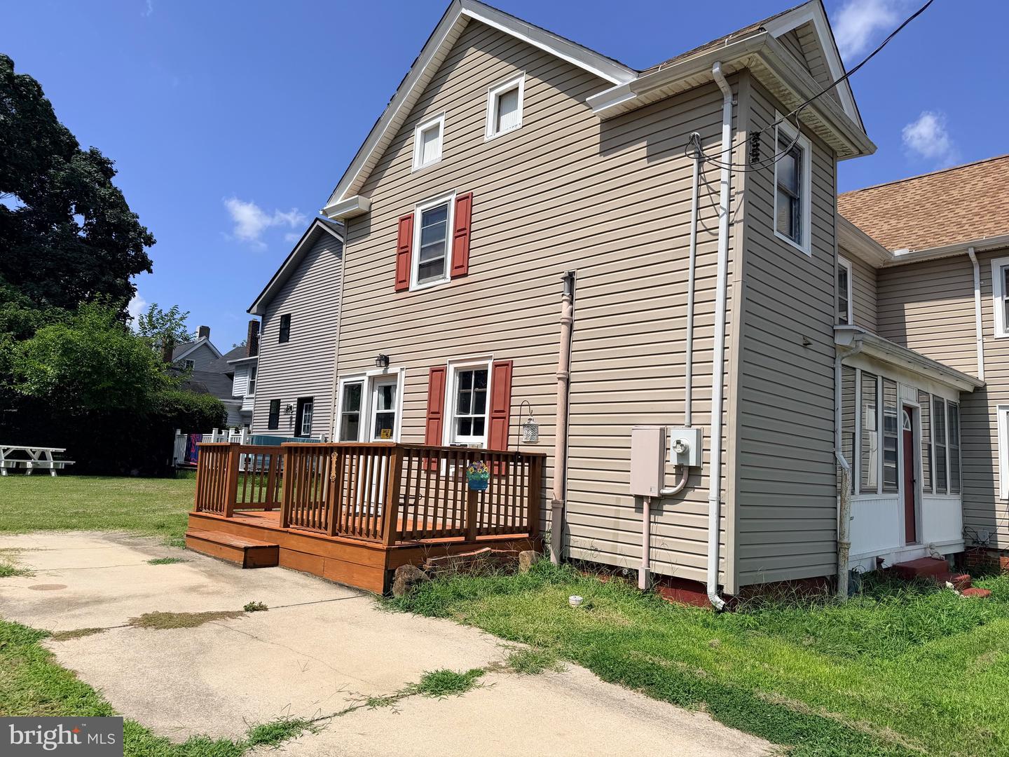 listing image
