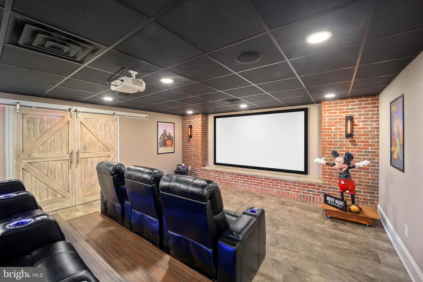 listing image