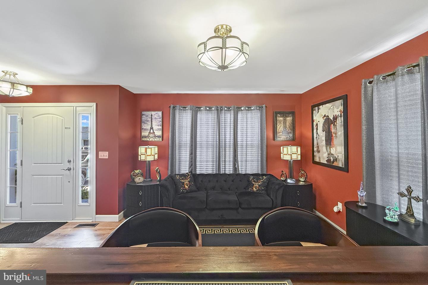 listing image