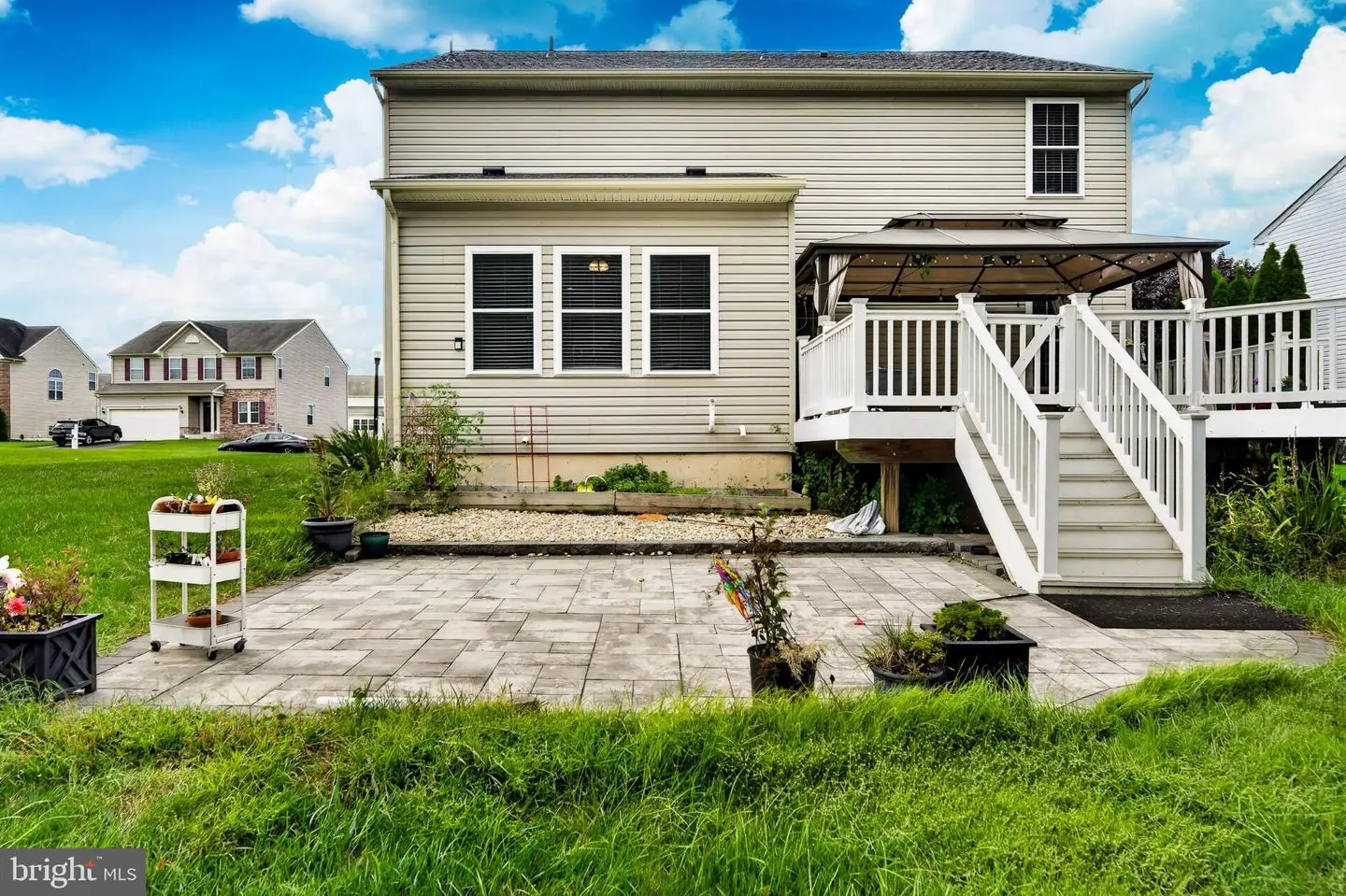 listing image