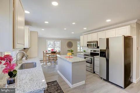 listing image