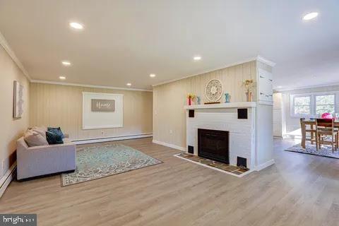 listing image