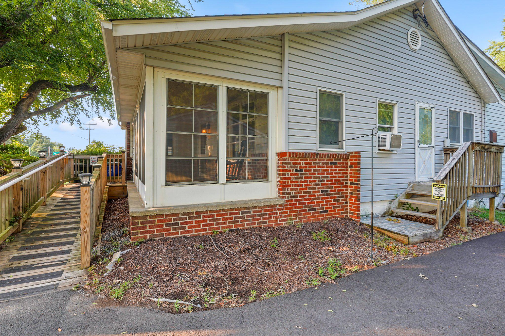 listing image