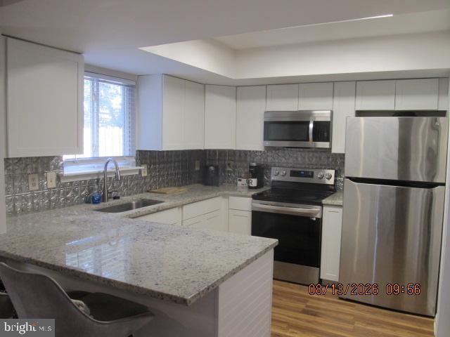 listing image