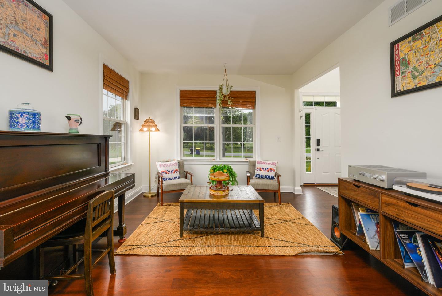listing image