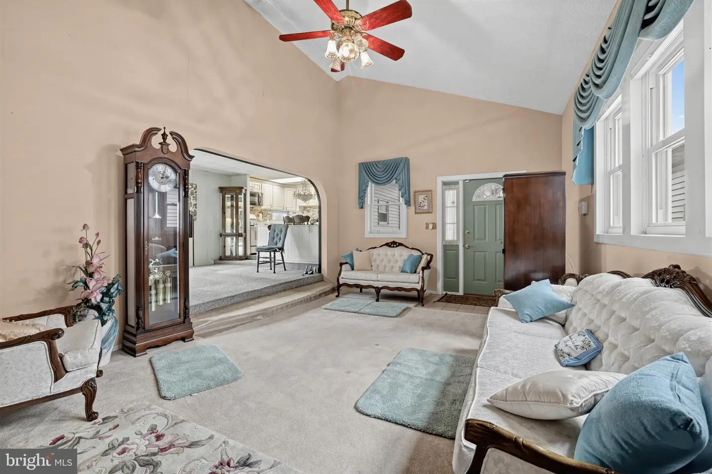 listing image
