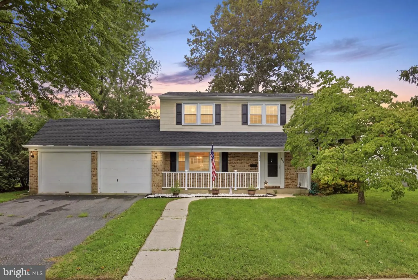 listing image