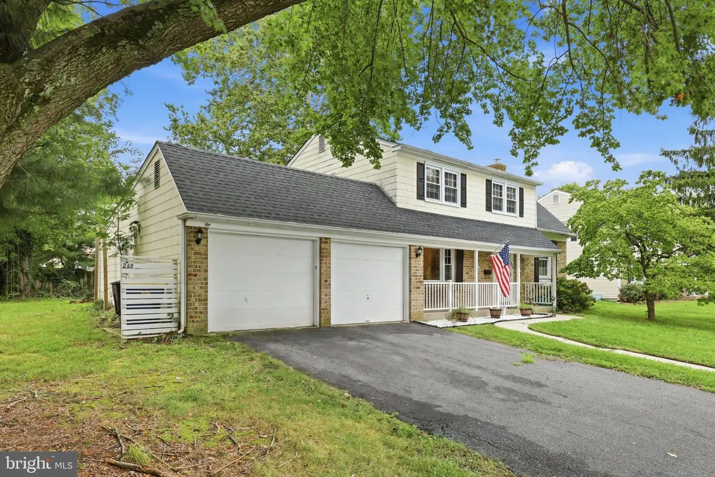 listing image