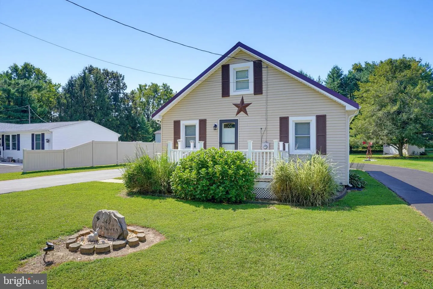 listing image