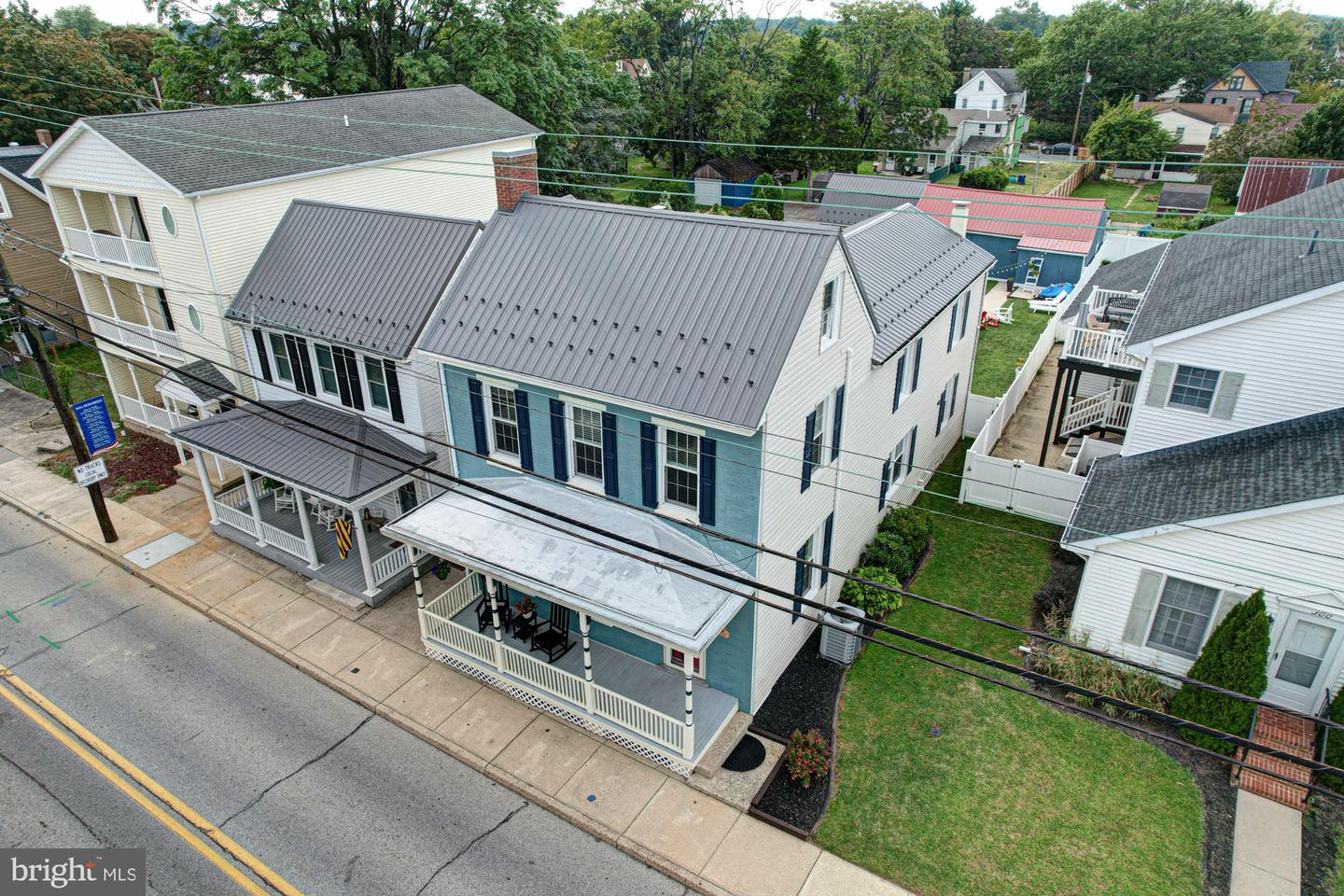 listing image