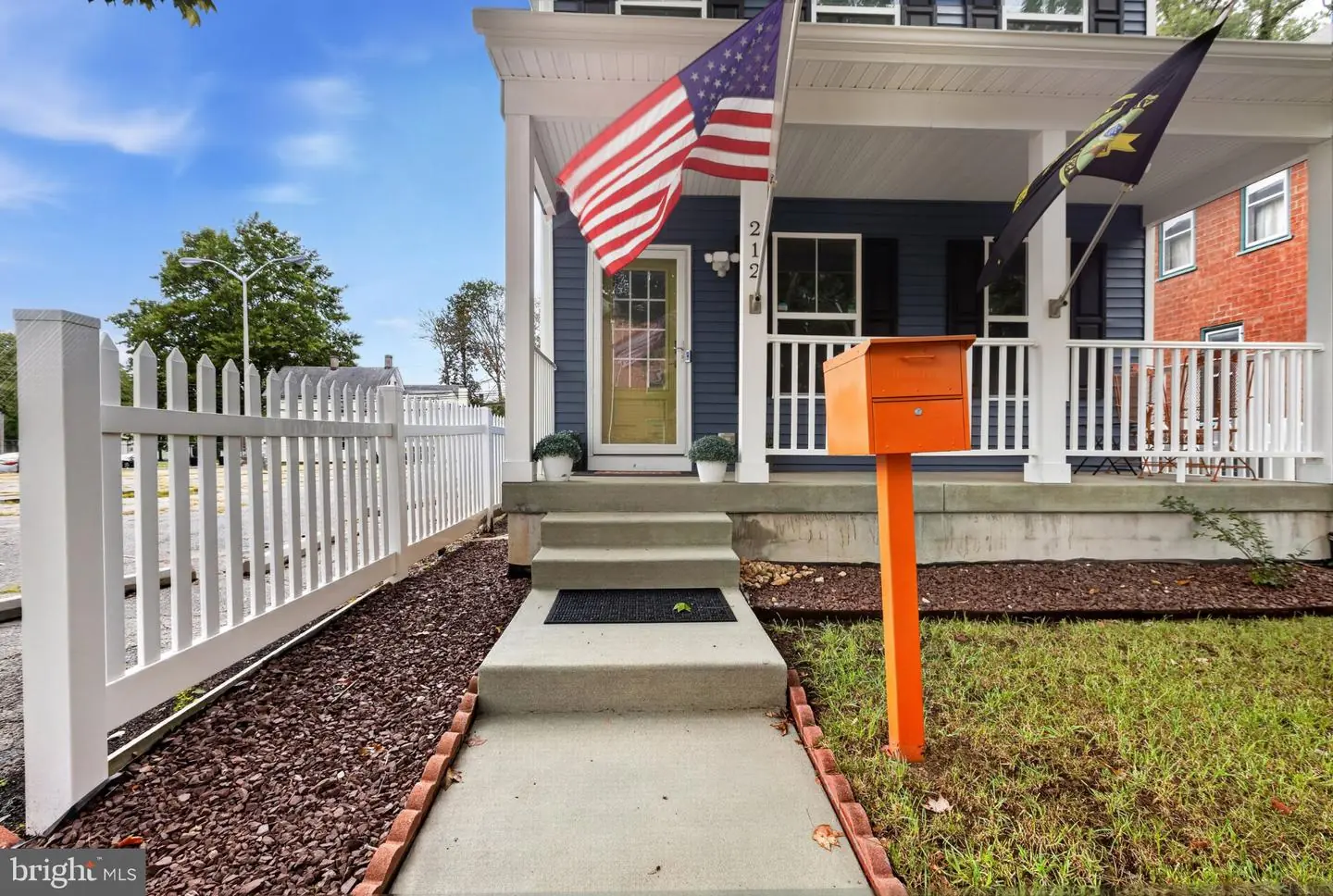 listing image