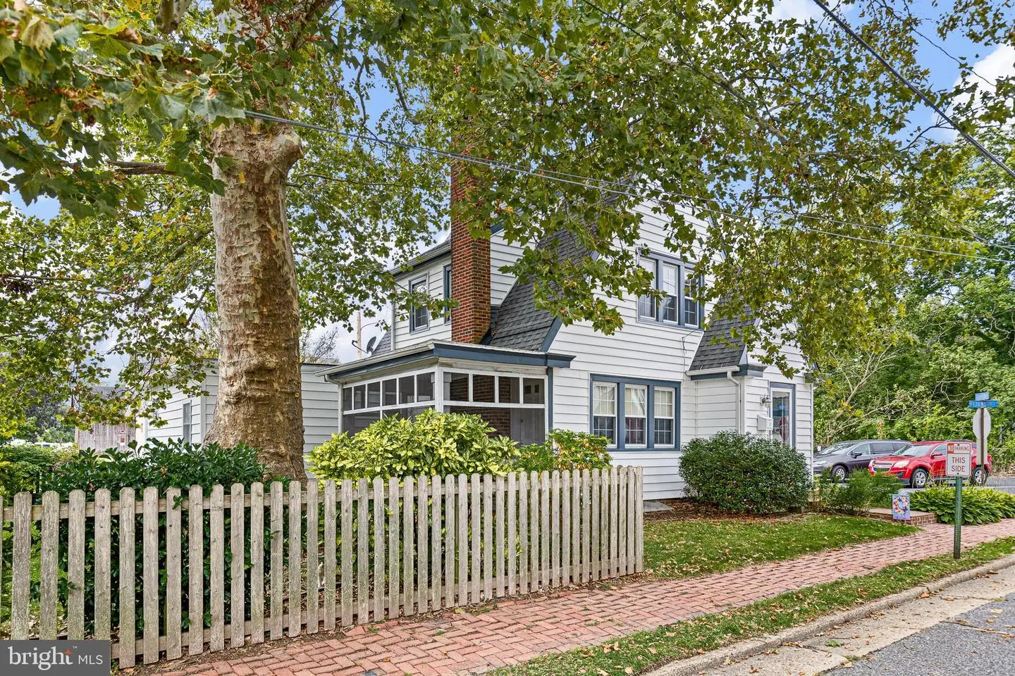 listing image