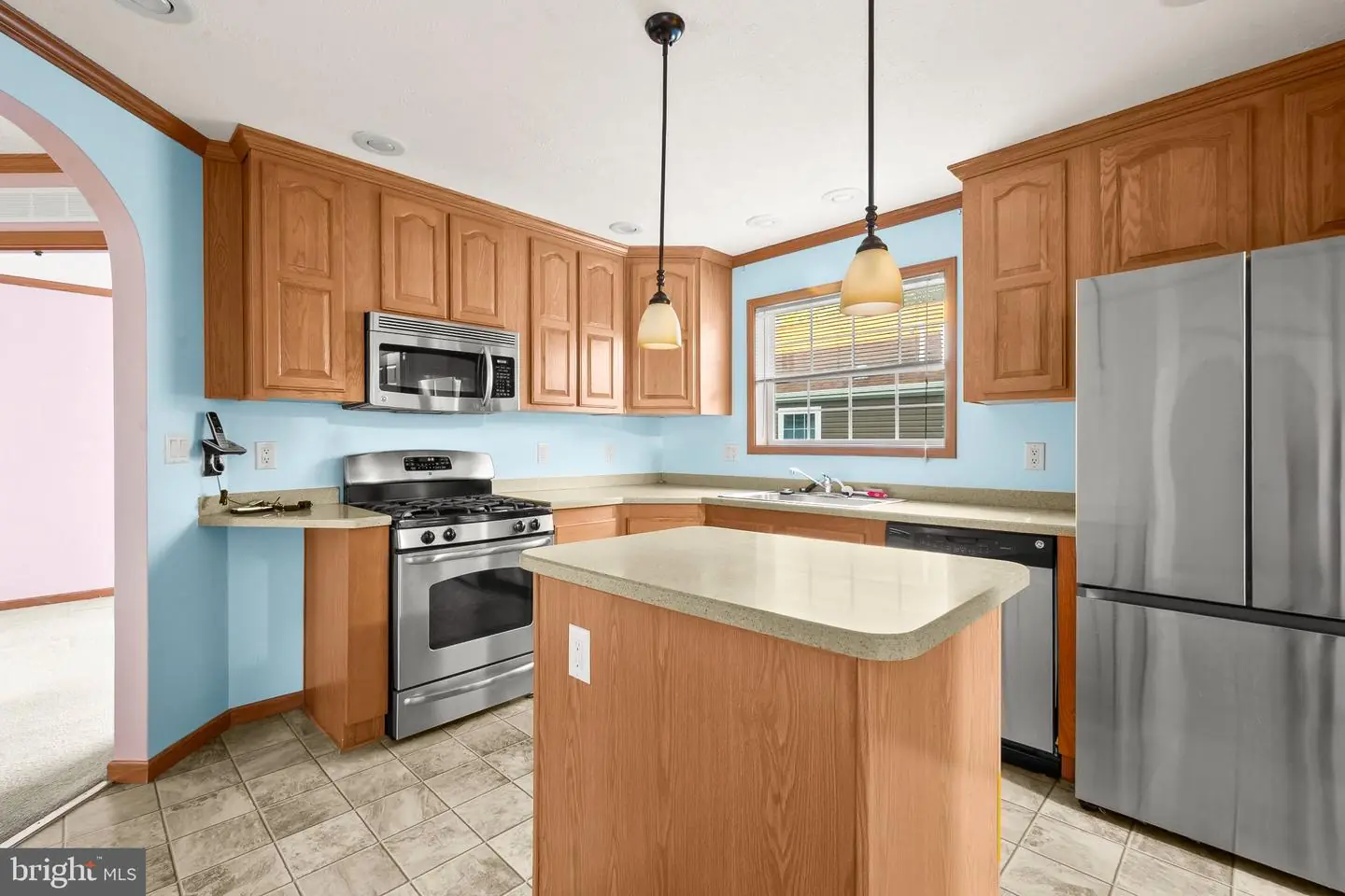 listing image
