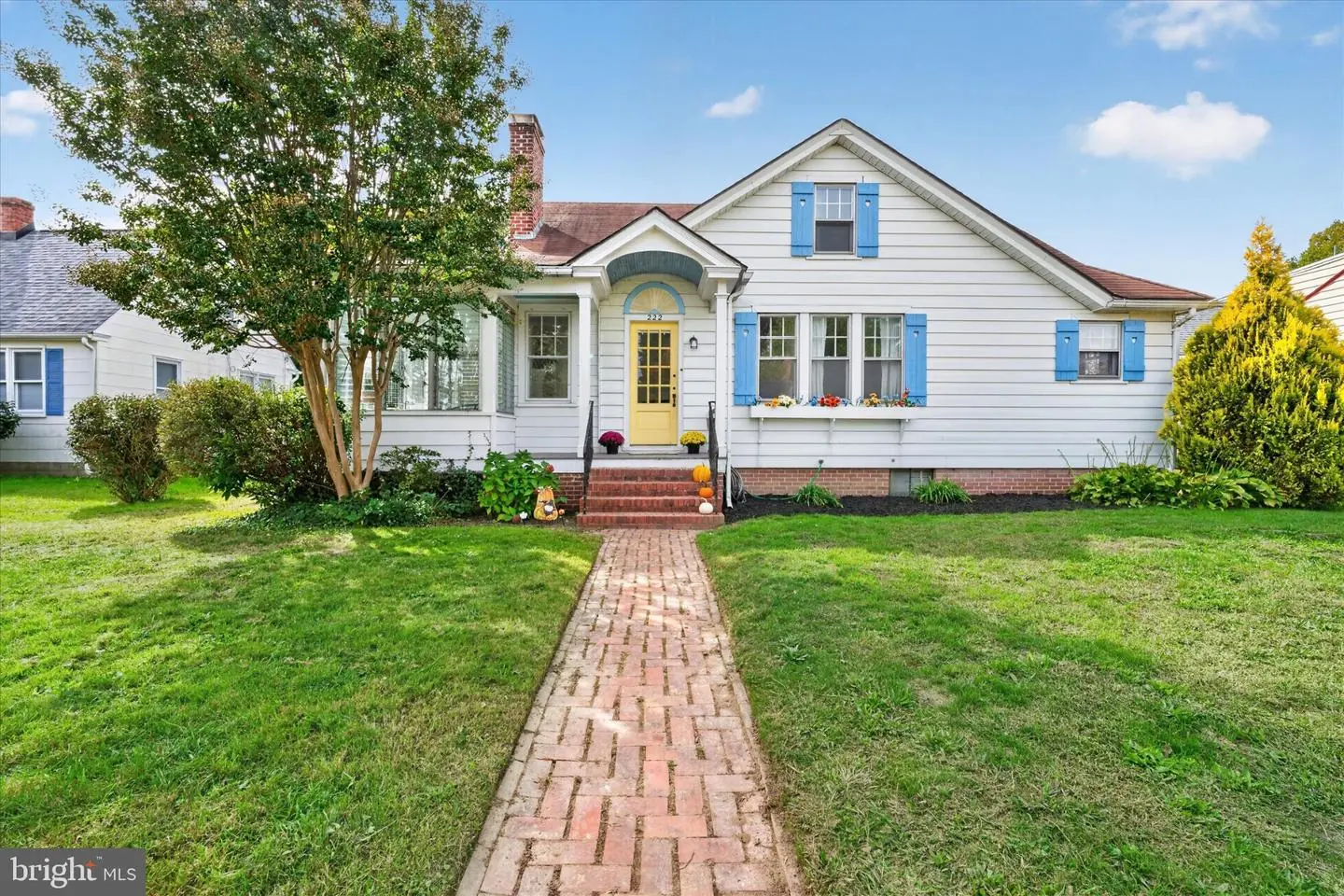 listing image