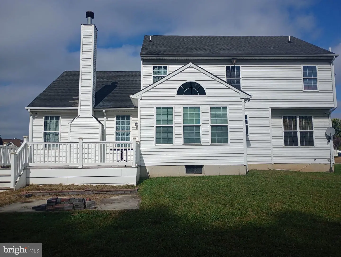 listing image