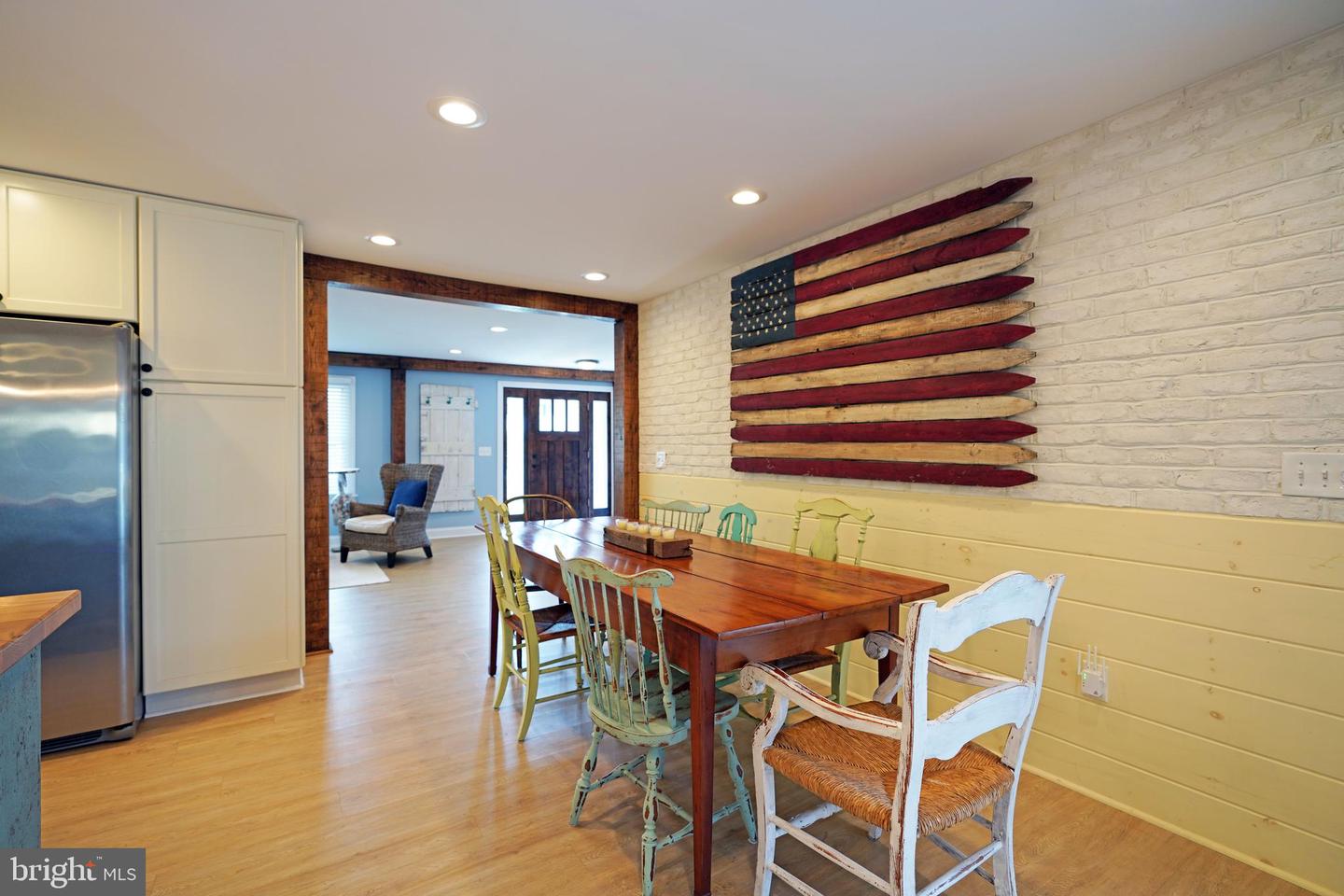 listing image