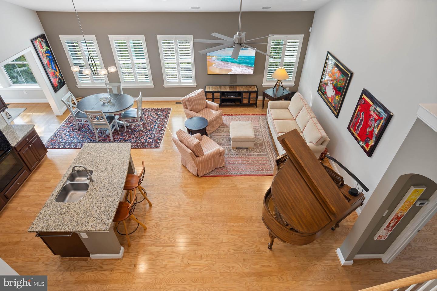 listing image