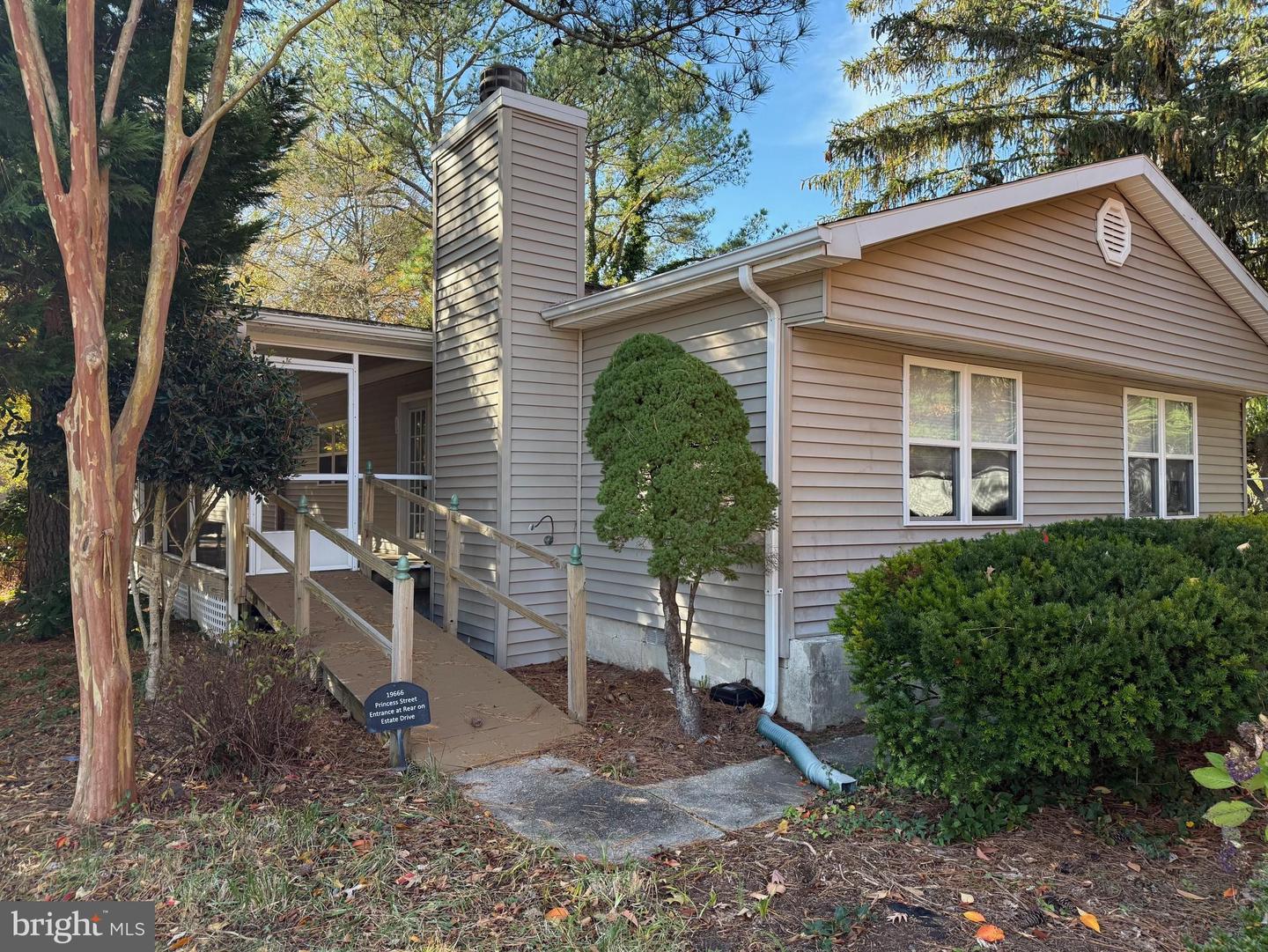 listing image