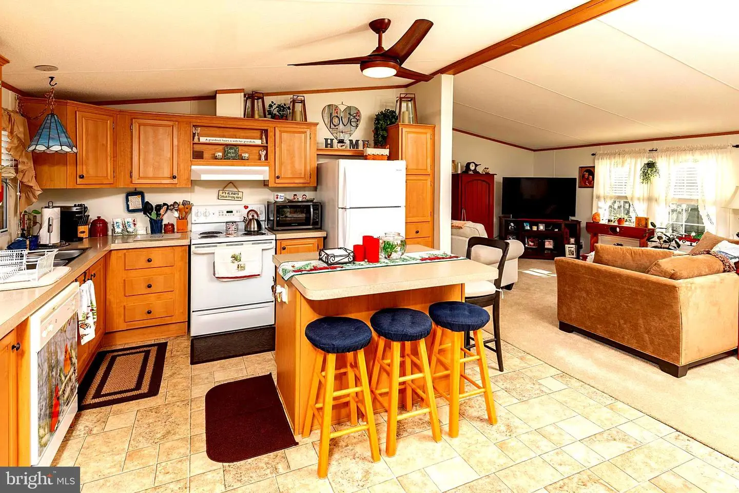 listing image
