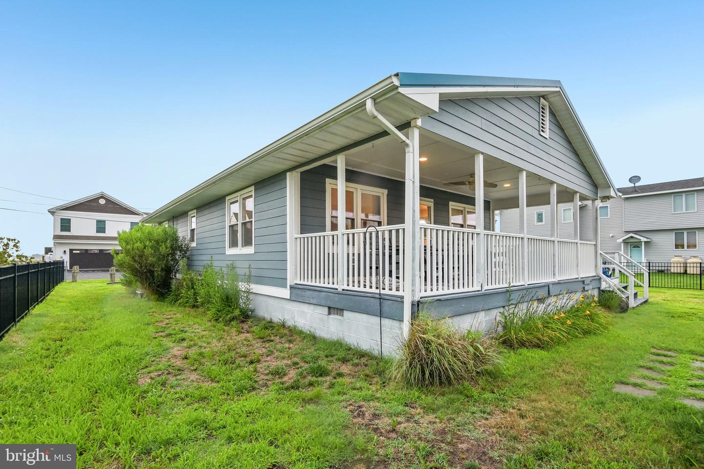 listing image