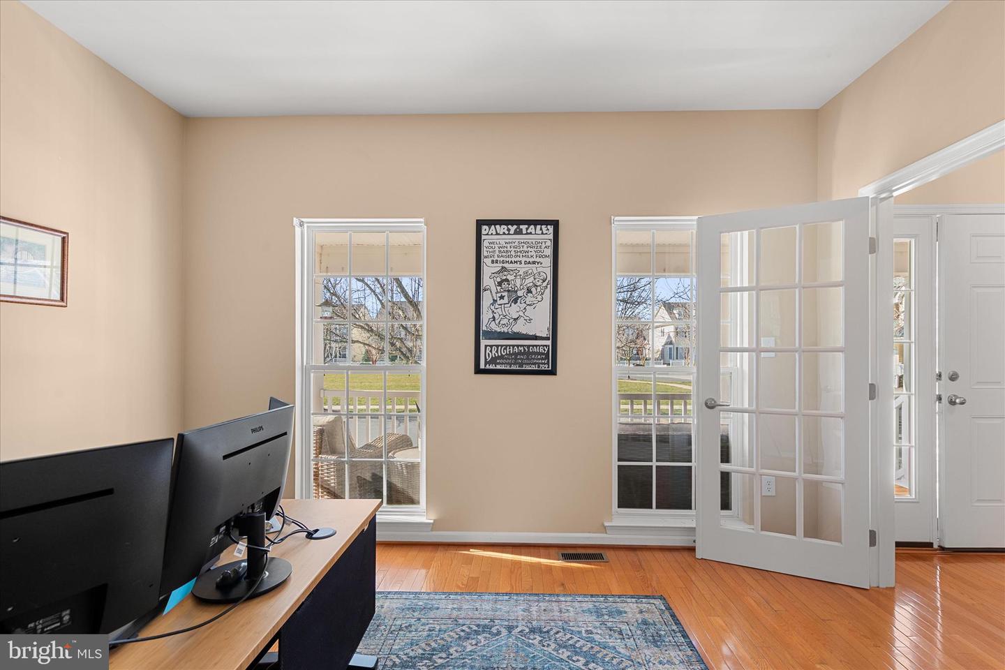 listing image