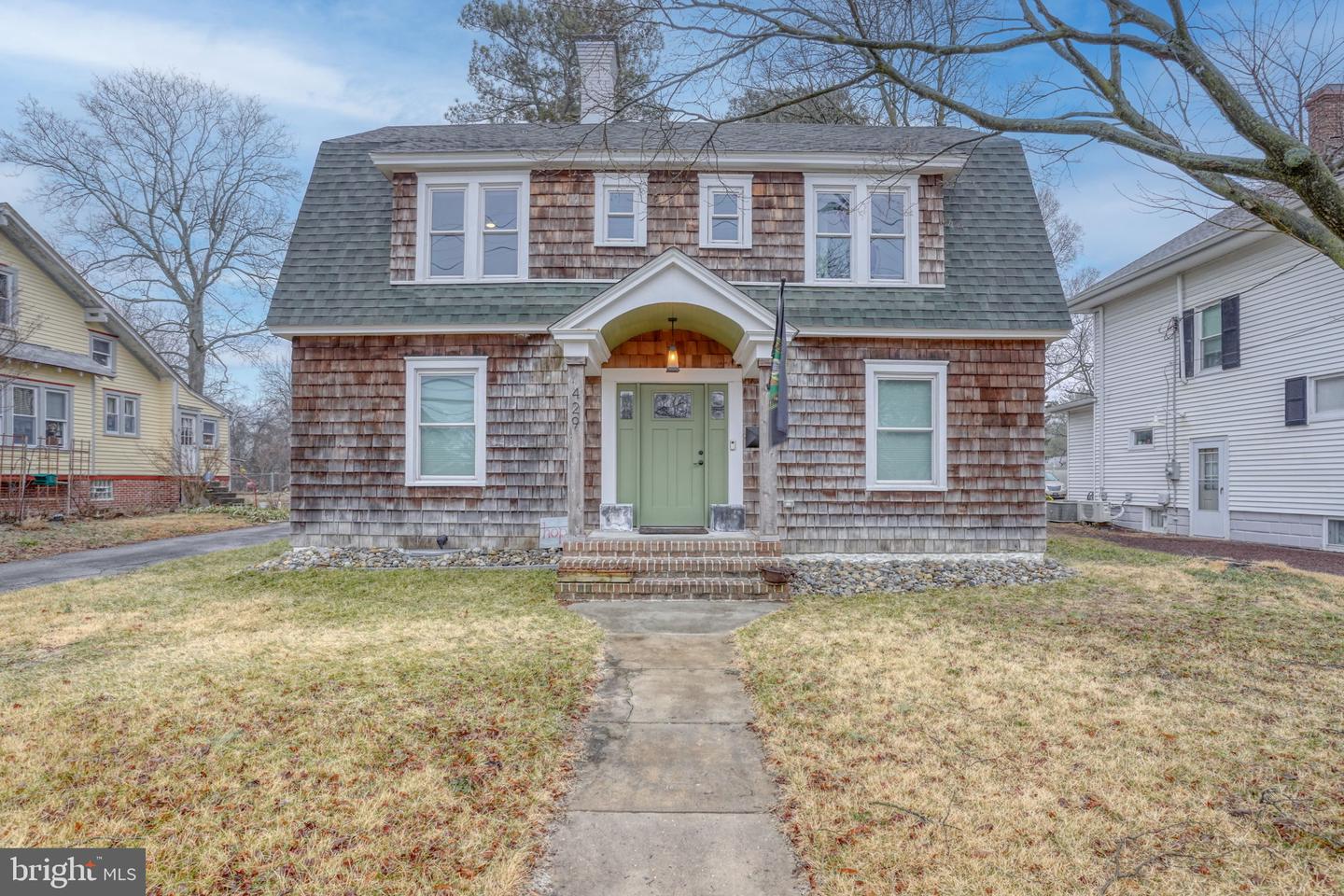 listing image