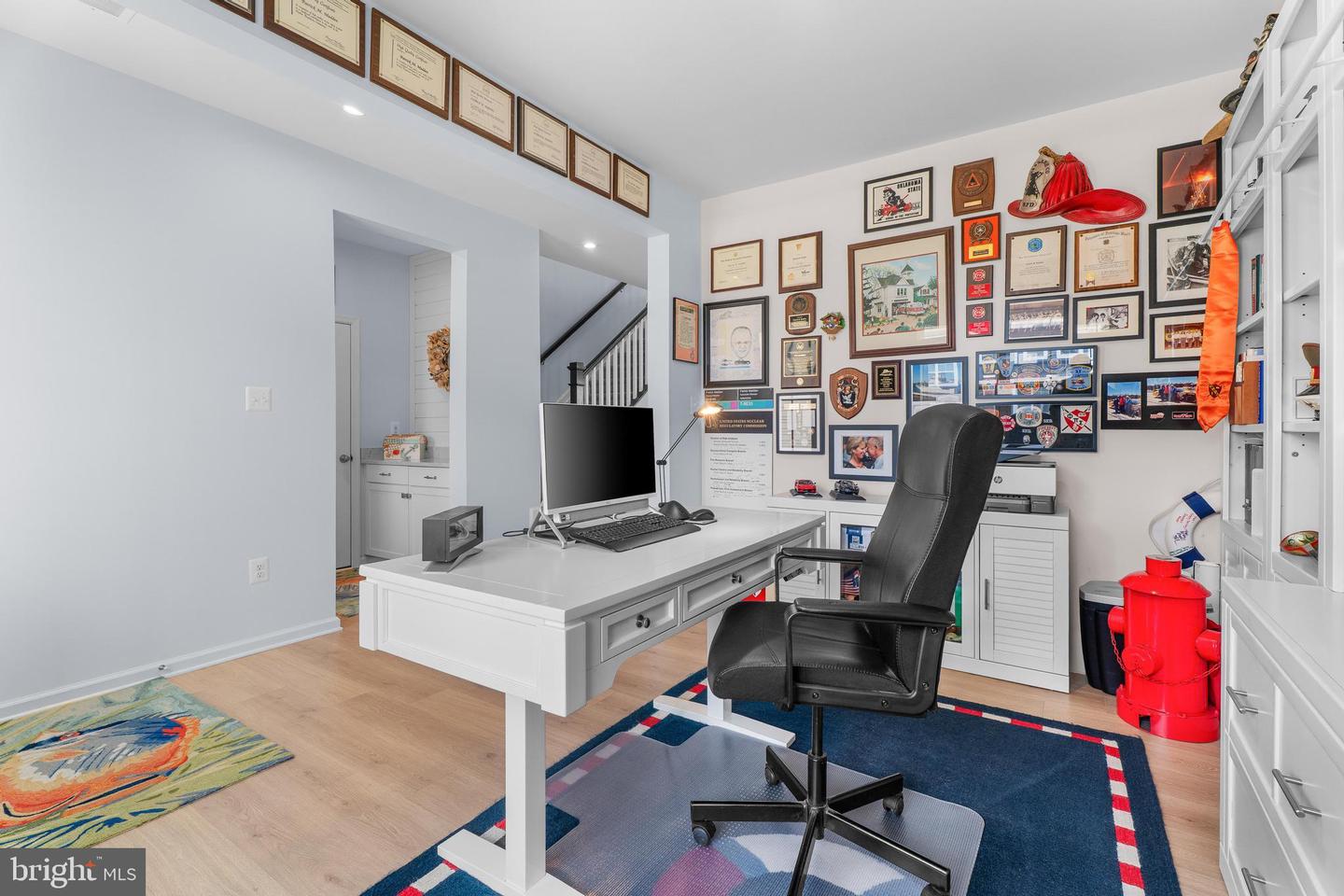 listing image