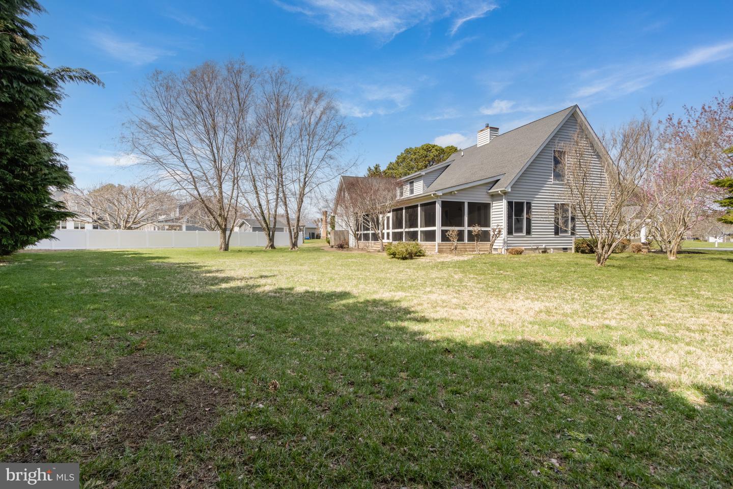 listing image