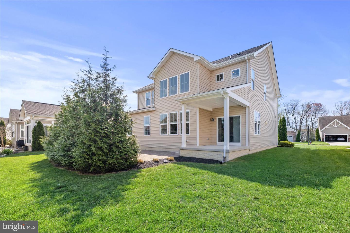 listing image