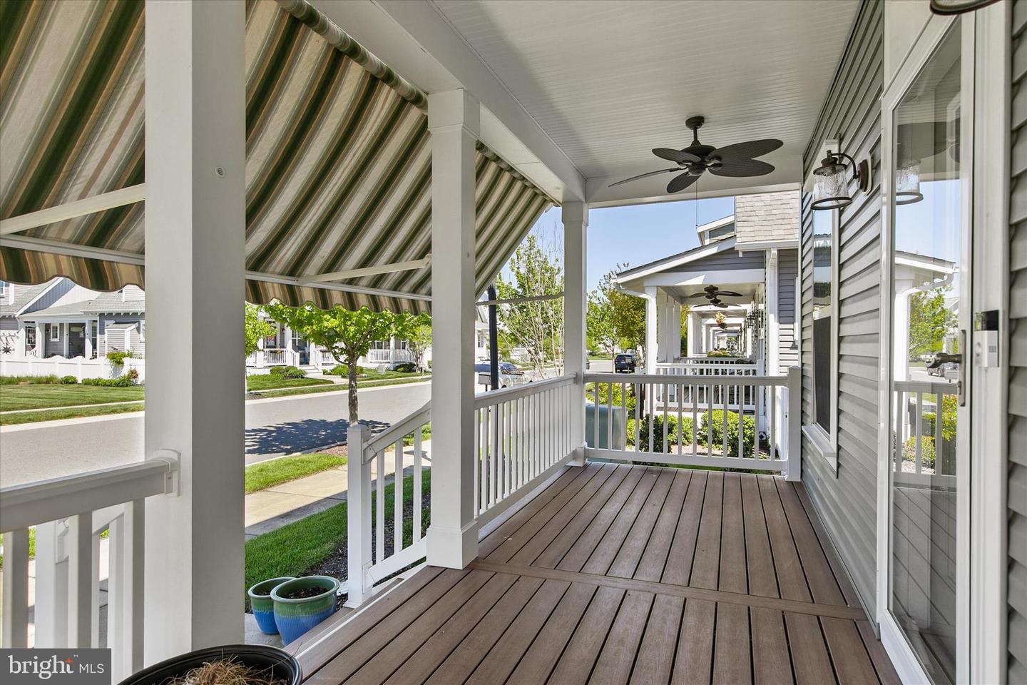 listing image