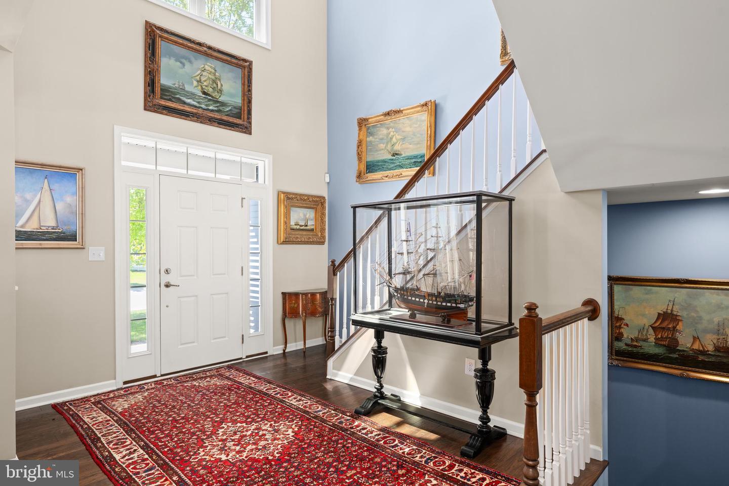 listing image