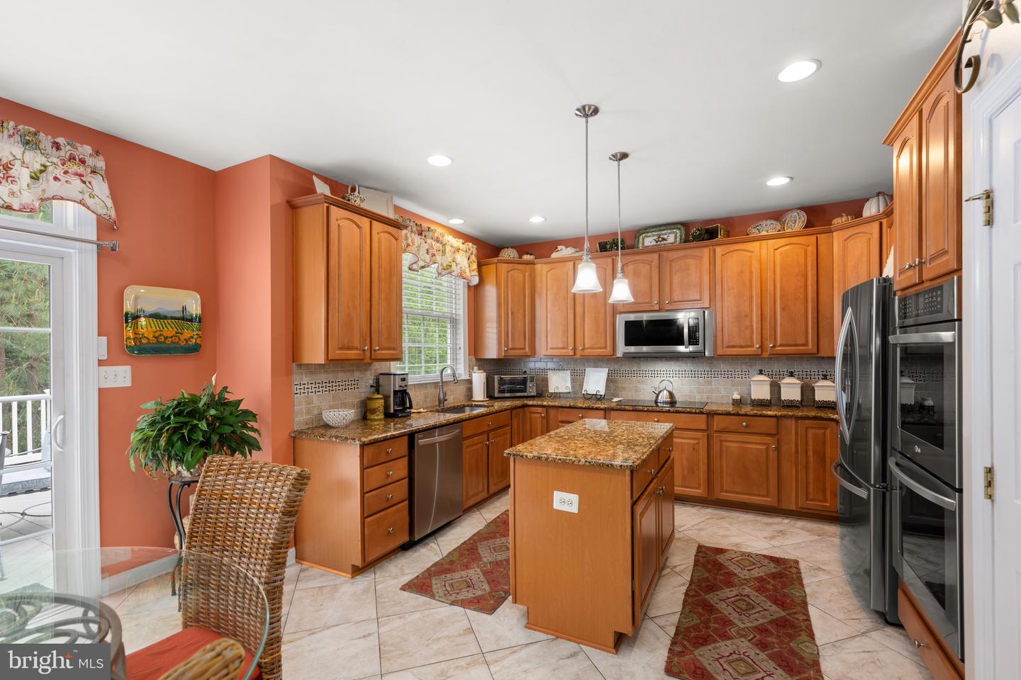 listing image
