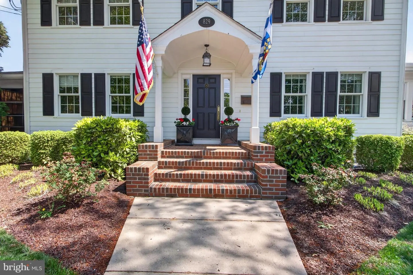 listing image