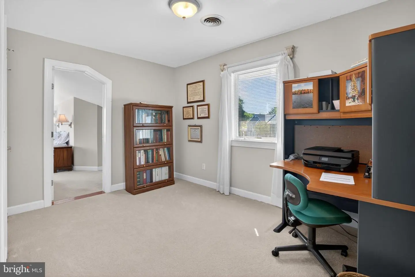 listing image