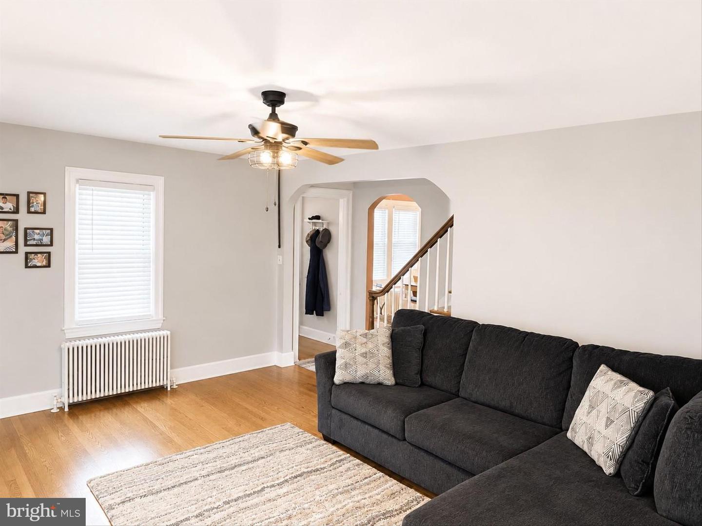 listing image