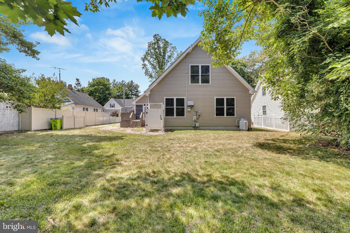 listing image