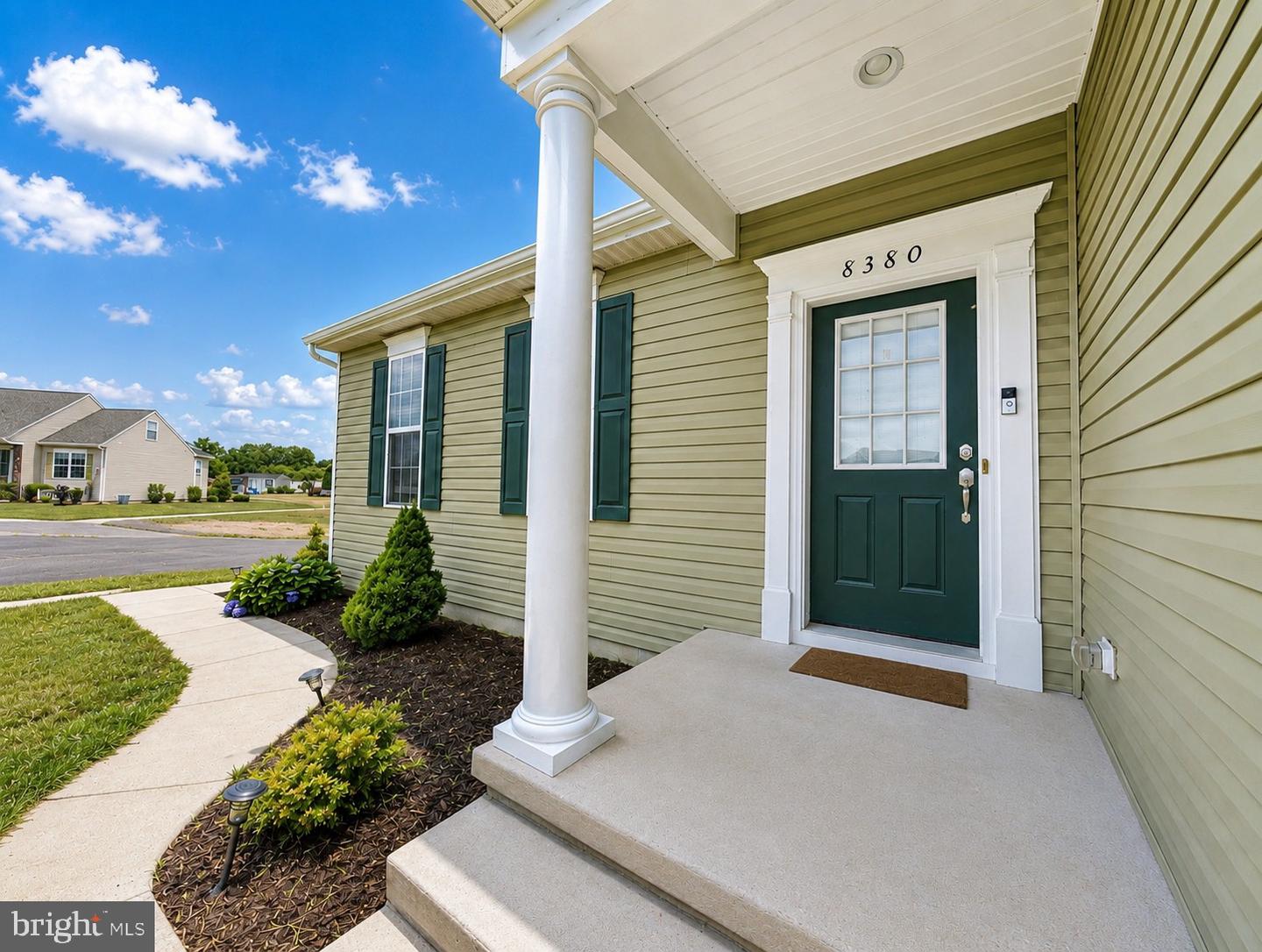 listing image