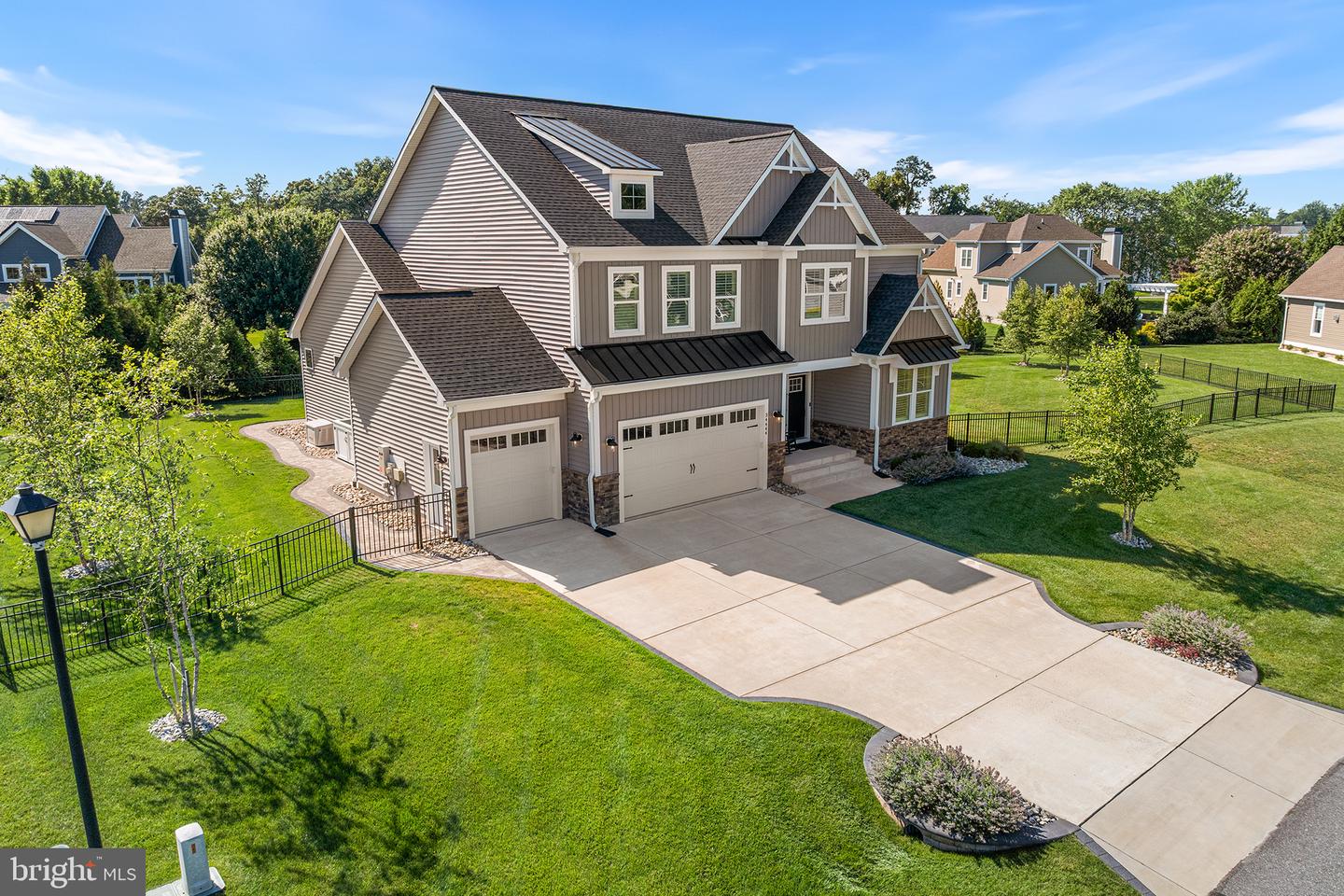 listing image