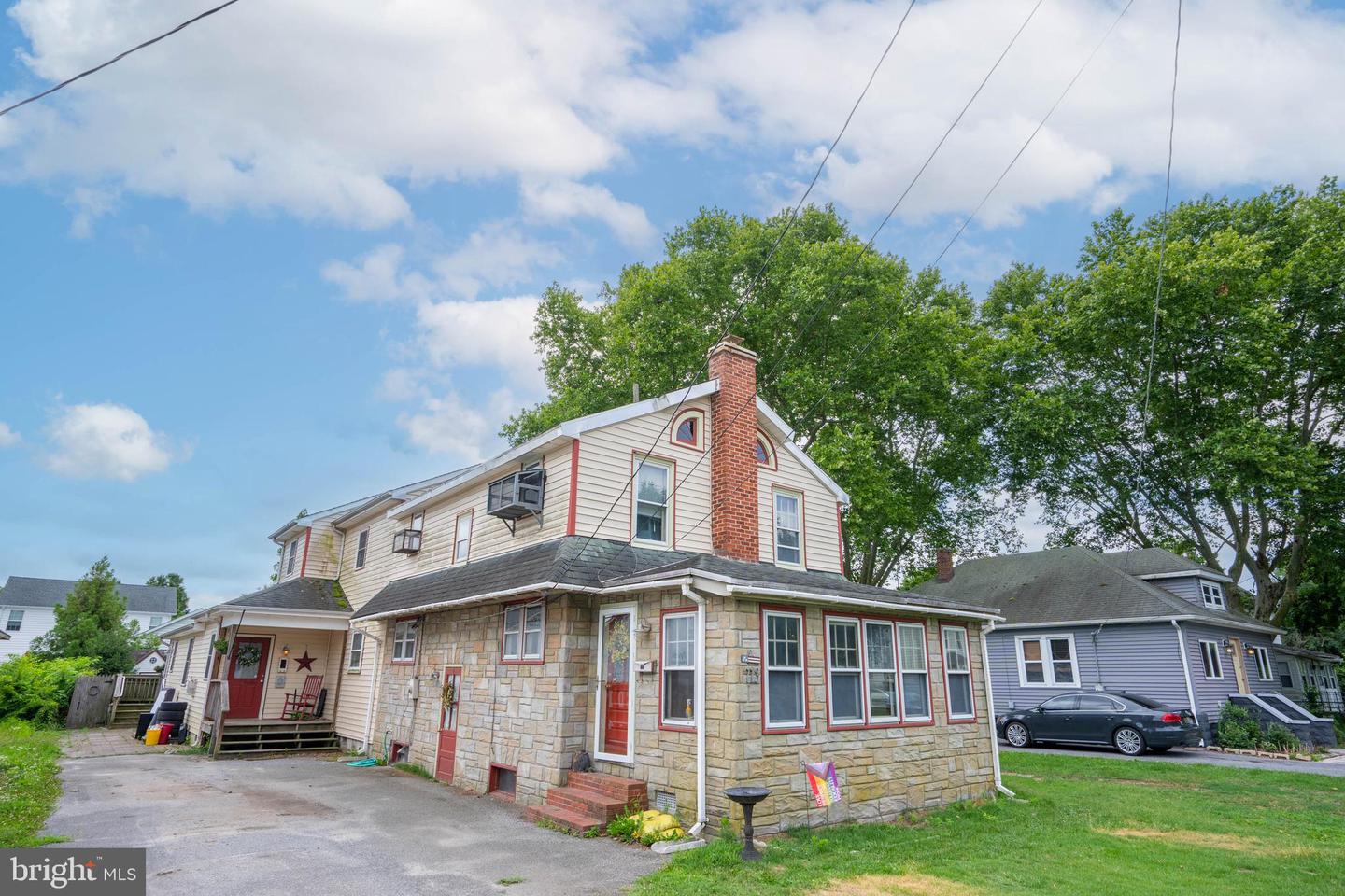 listing image