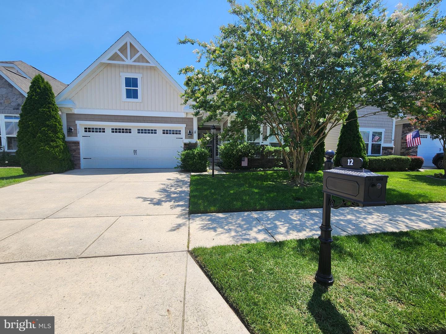 listing image