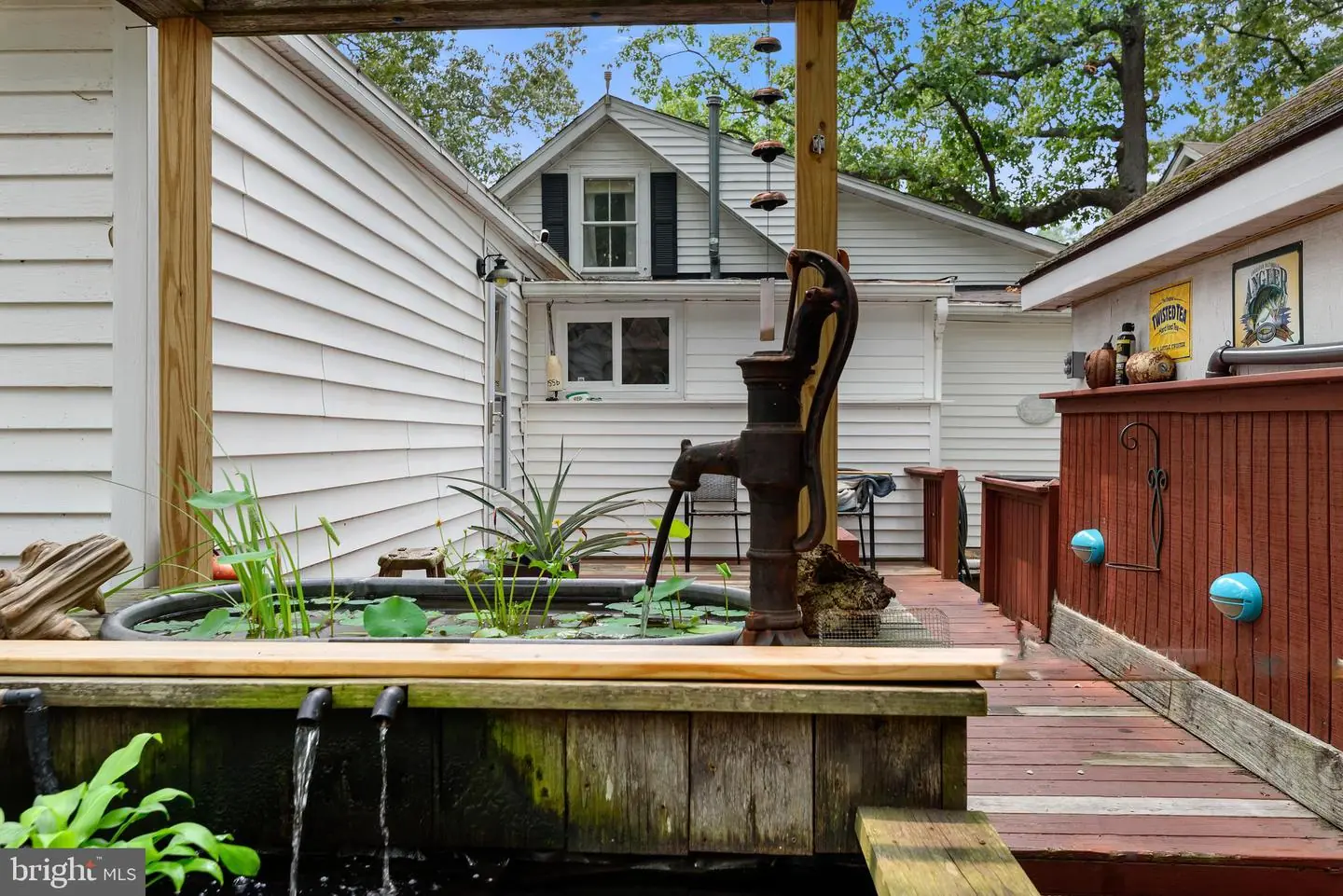 listing image