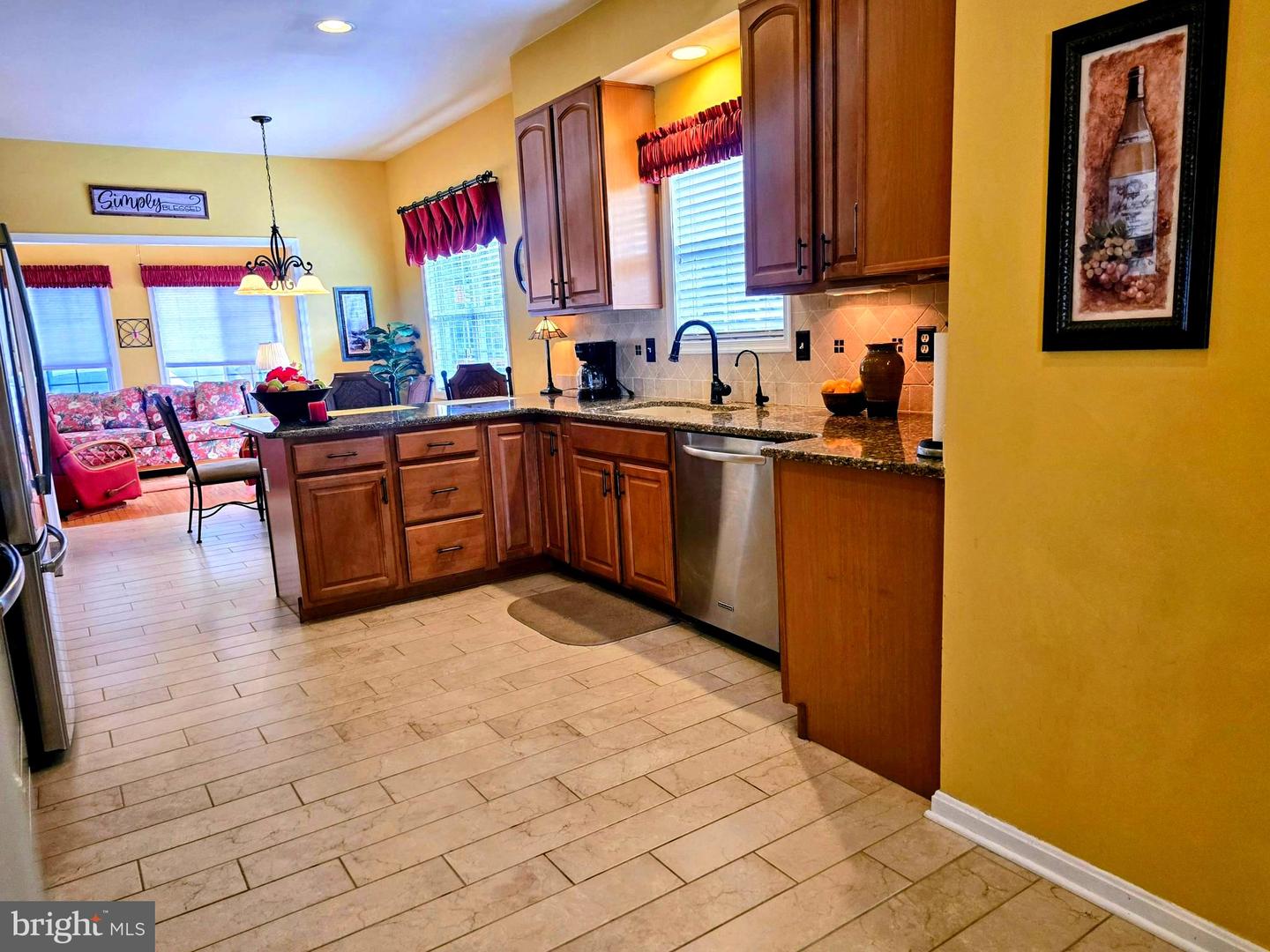 listing image