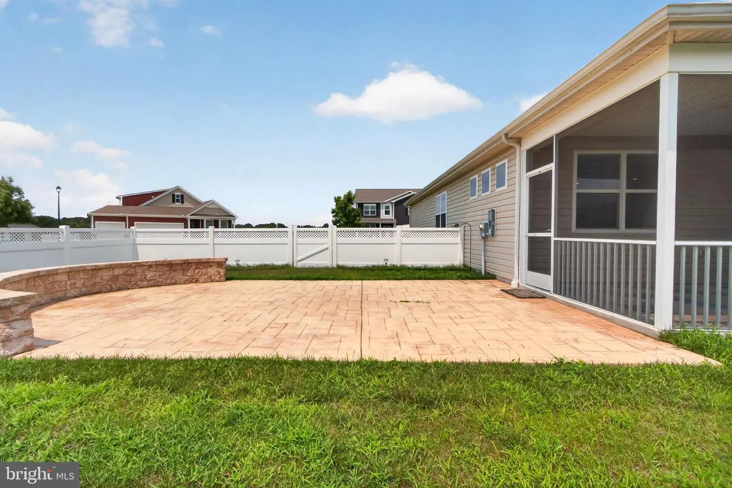 listing image