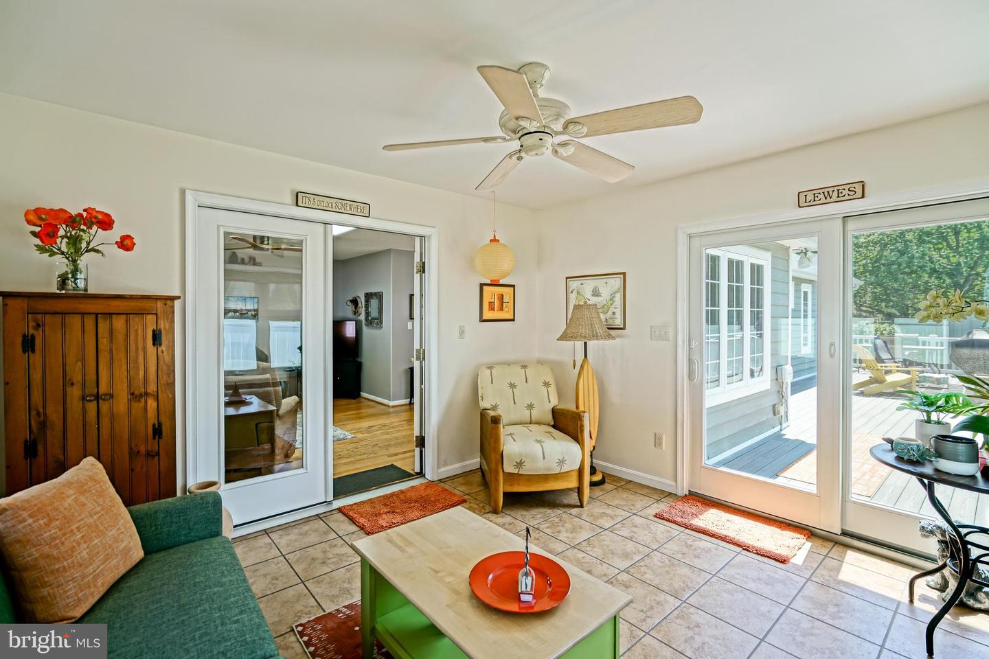 listing image